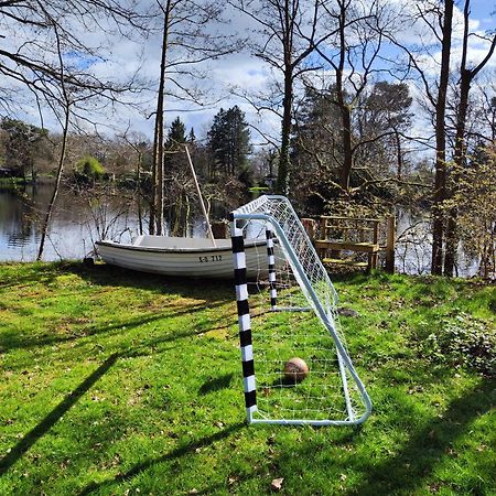 Ferienhaus Blauer See Mit Optionalem Hot-Tub บอคฮอร์น ภายนอก รูปภาพ