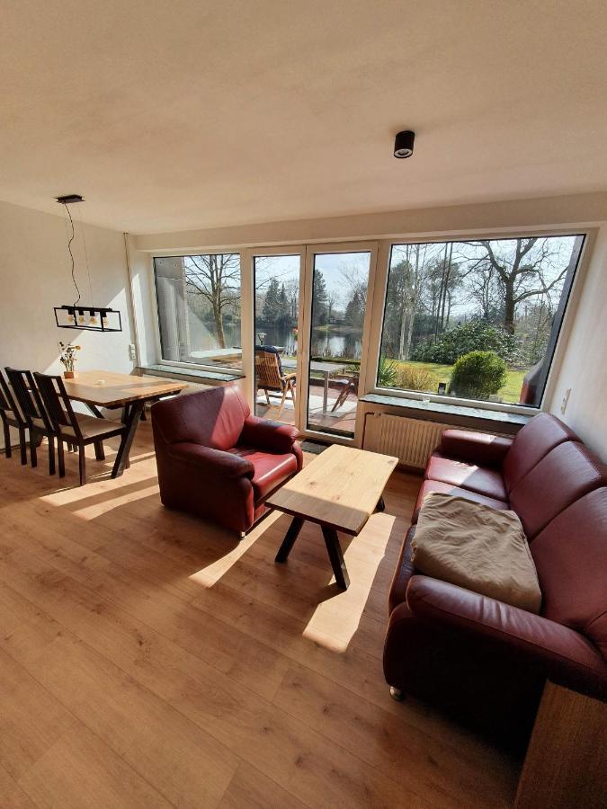 Ferienhaus Blauer See Mit Optionalem Hot-Tub บอคฮอร์น ภายนอก รูปภาพ