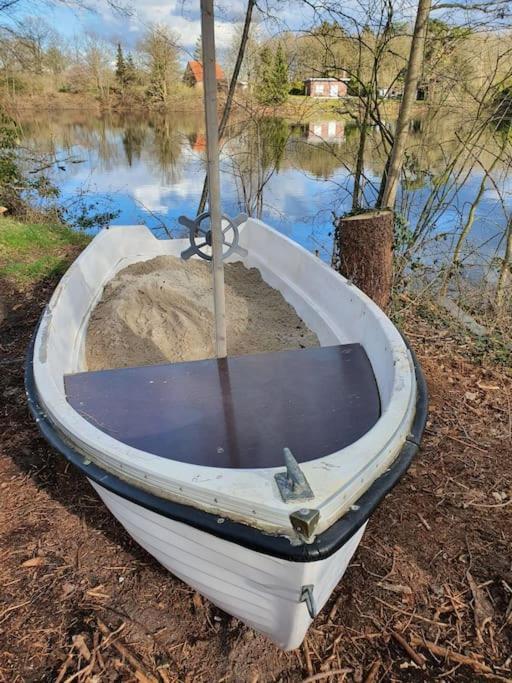 Ferienhaus Blauer See Mit Optionalem Hot-Tub บอคฮอร์น ภายนอก รูปภาพ