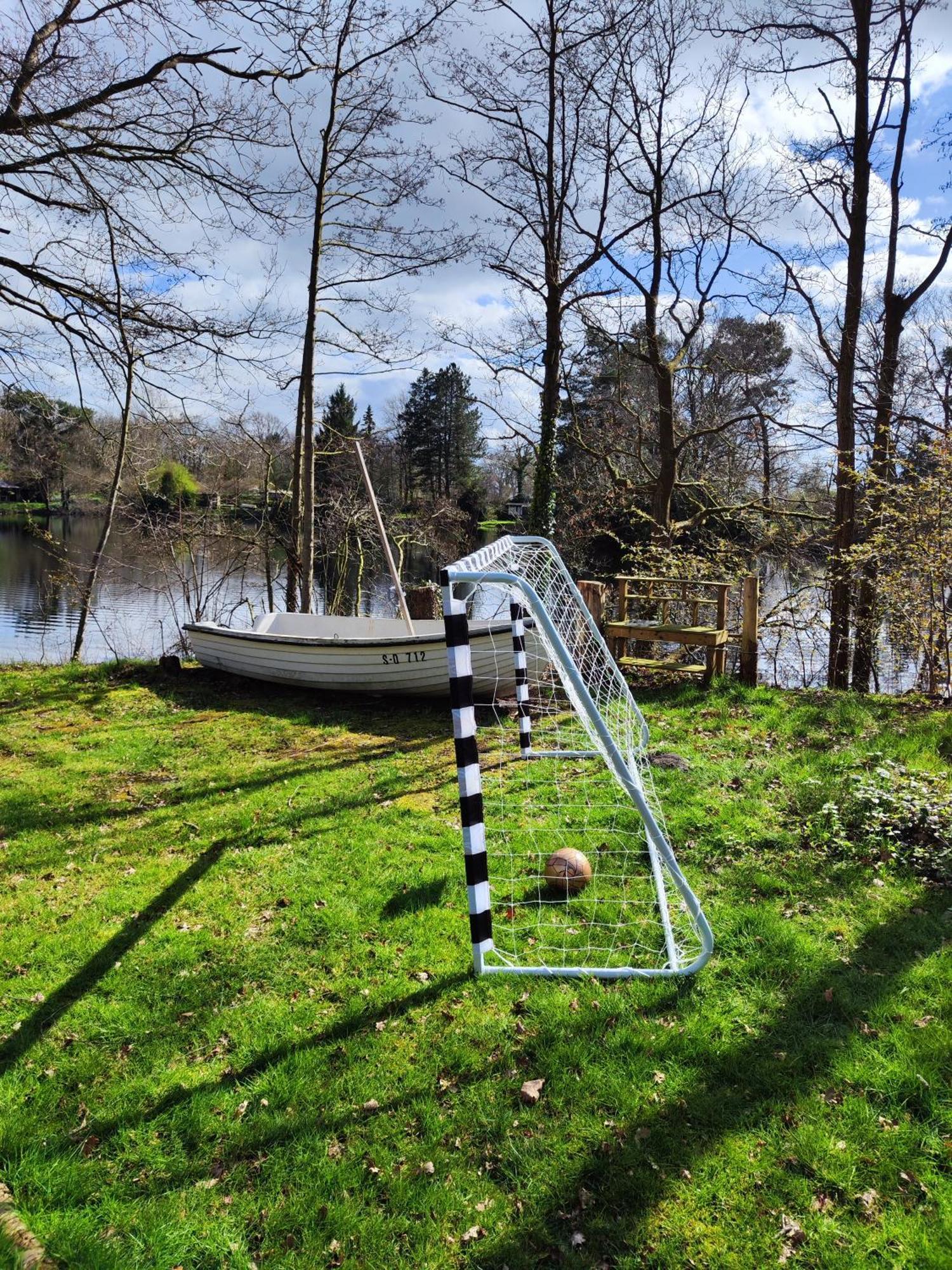 Ferienhaus Blauer See Mit Optionalem Hot-Tub บอคฮอร์น ภายนอก รูปภาพ